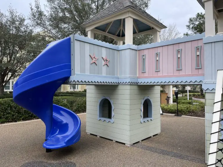 Disney Disney Saratoga Springs Playground